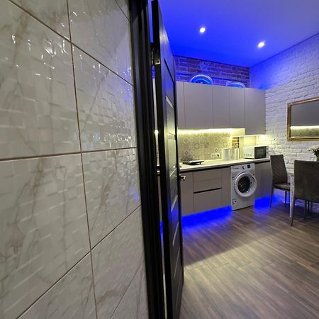 Kuss Apartments Lviv Kültér fotó