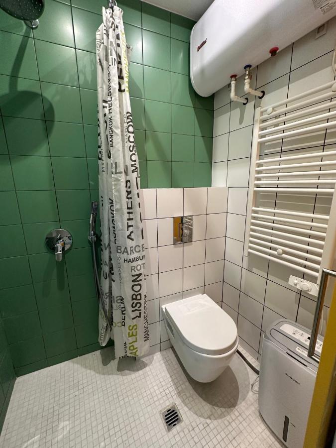 Kuss Apartments Lviv Kültér fotó